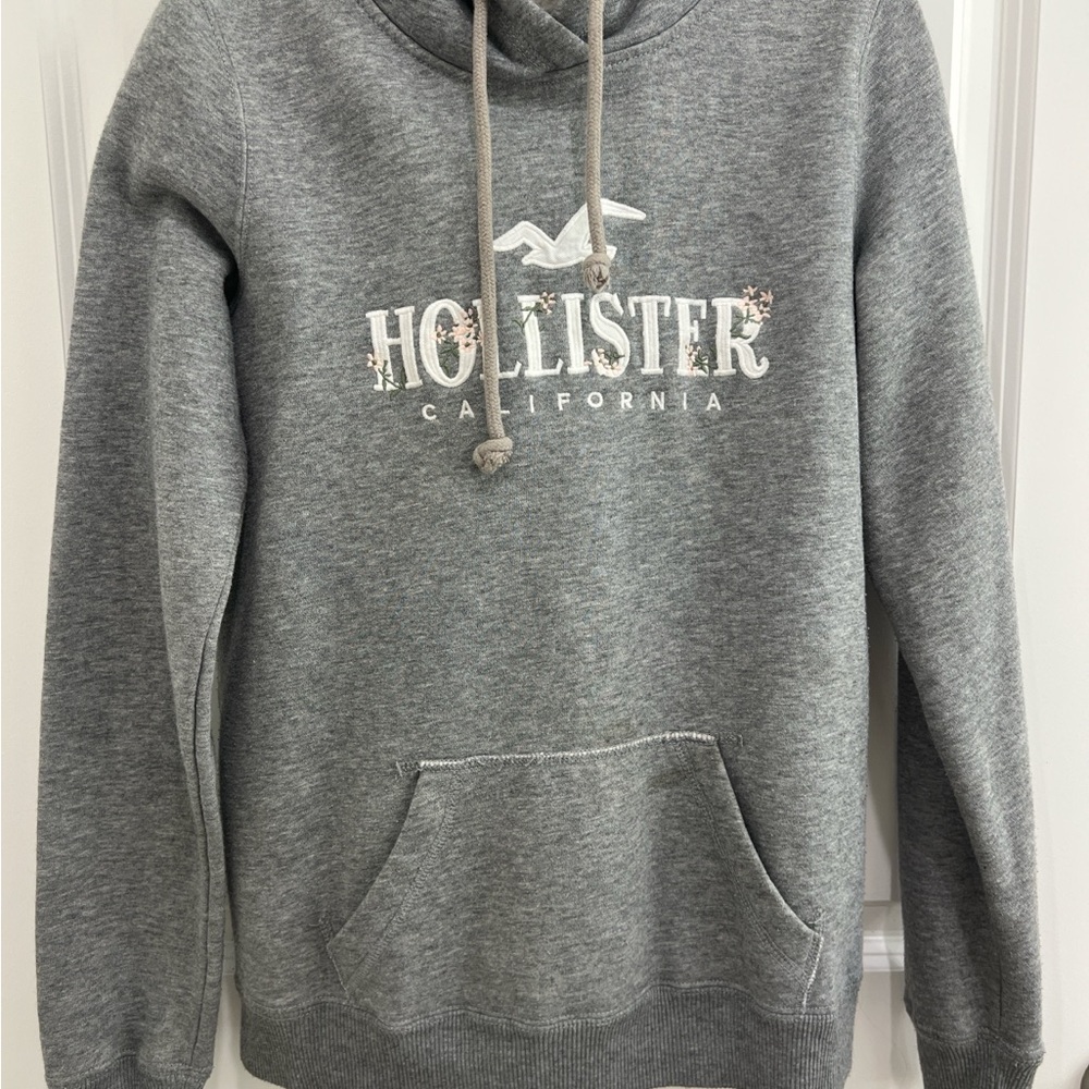 Hollister Heather Gray Hoodie for Women